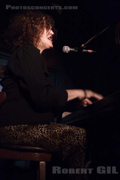 BABY DEE - 2006-09-30 - PARIS - El Alamein - 